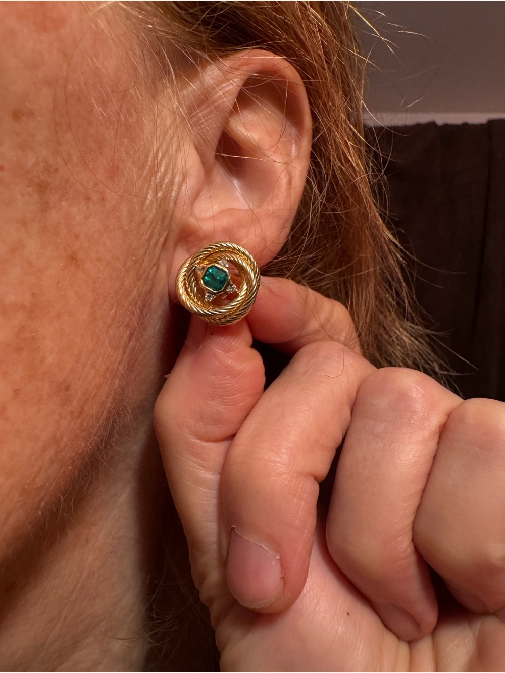 18k Emerald & Diamond Stud earrings - Picture 7 of 11